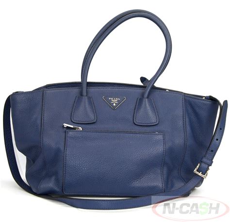 borsa prada vitello phenix bluette prezzi|Prada Vitello Phenix Boston Black .